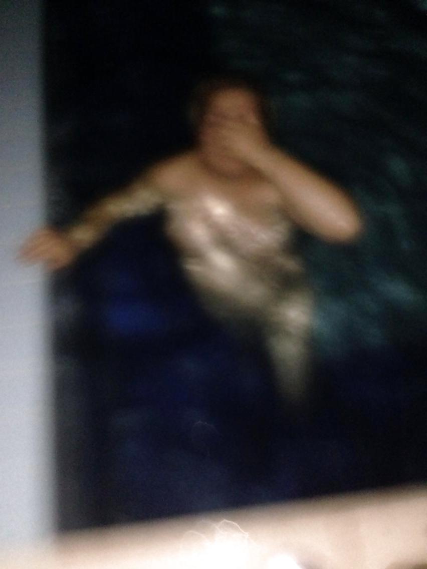 25P Turkish amateur mature sexy housewife
