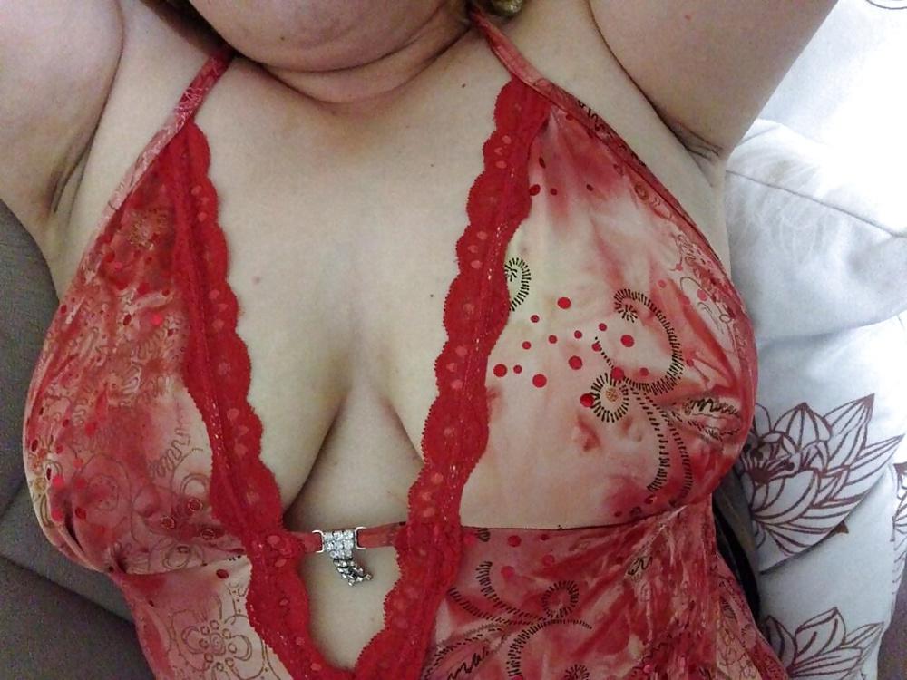 25P Turkish amateur mature sexy housewife