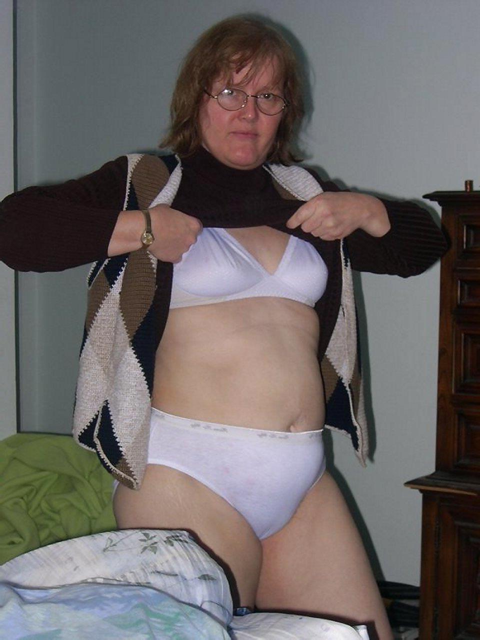 15P Cameltoes