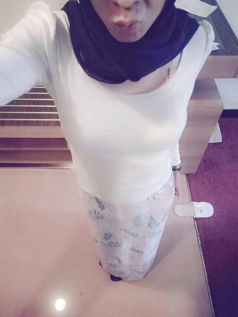 25P Hot Hijab,Turban and Burka,Turkish and Arab 5(Kopftuch)