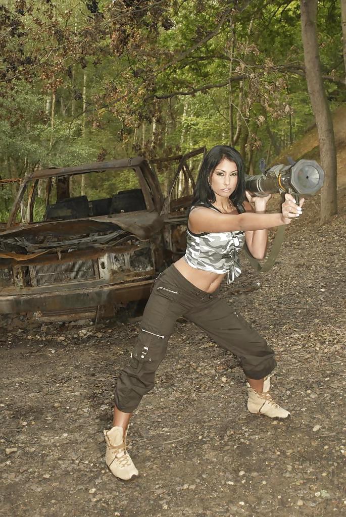 25P Gun Show