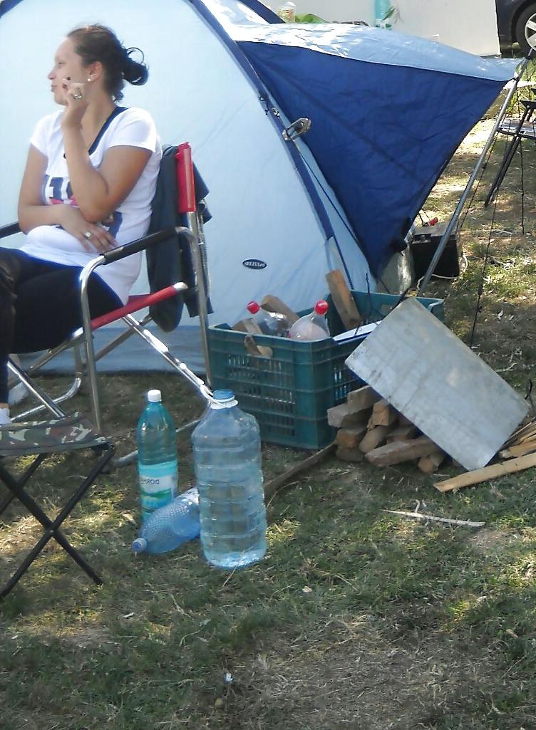 24P Spy old + young in picnic and fishing romanian