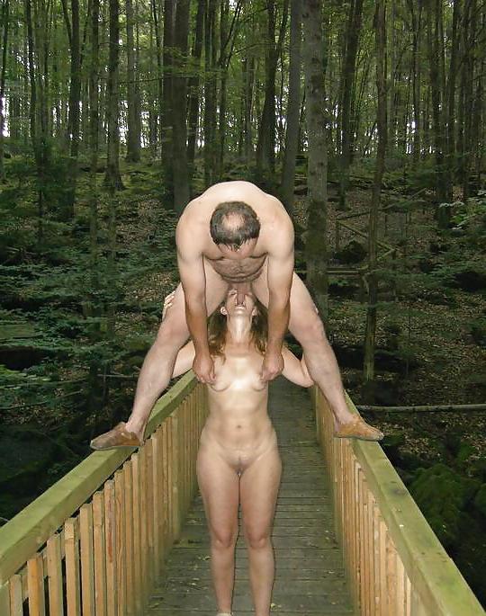 17P Naked couple 20.