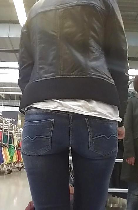 19P Hot Ass Part 2