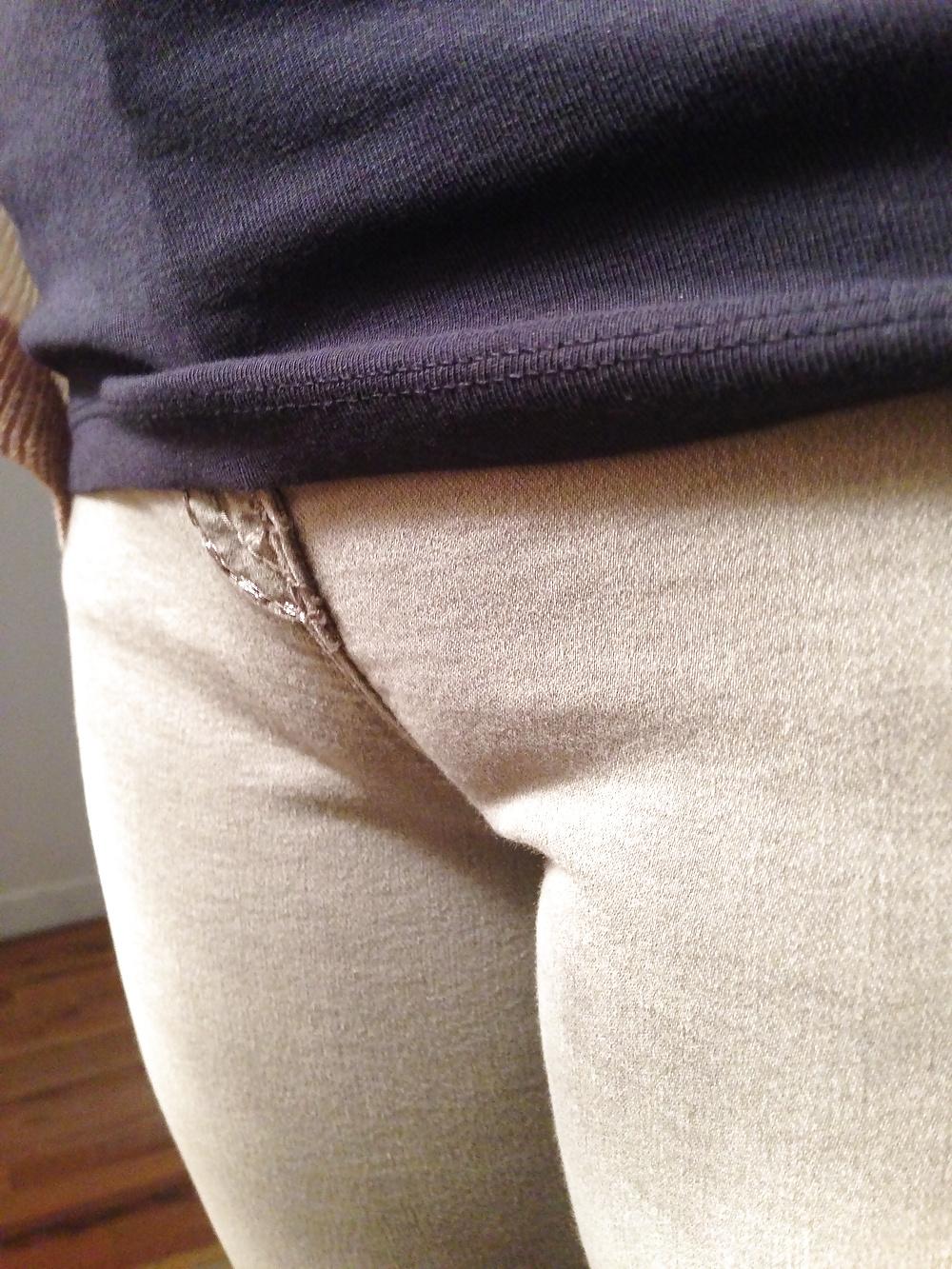 25P Cameltoe
