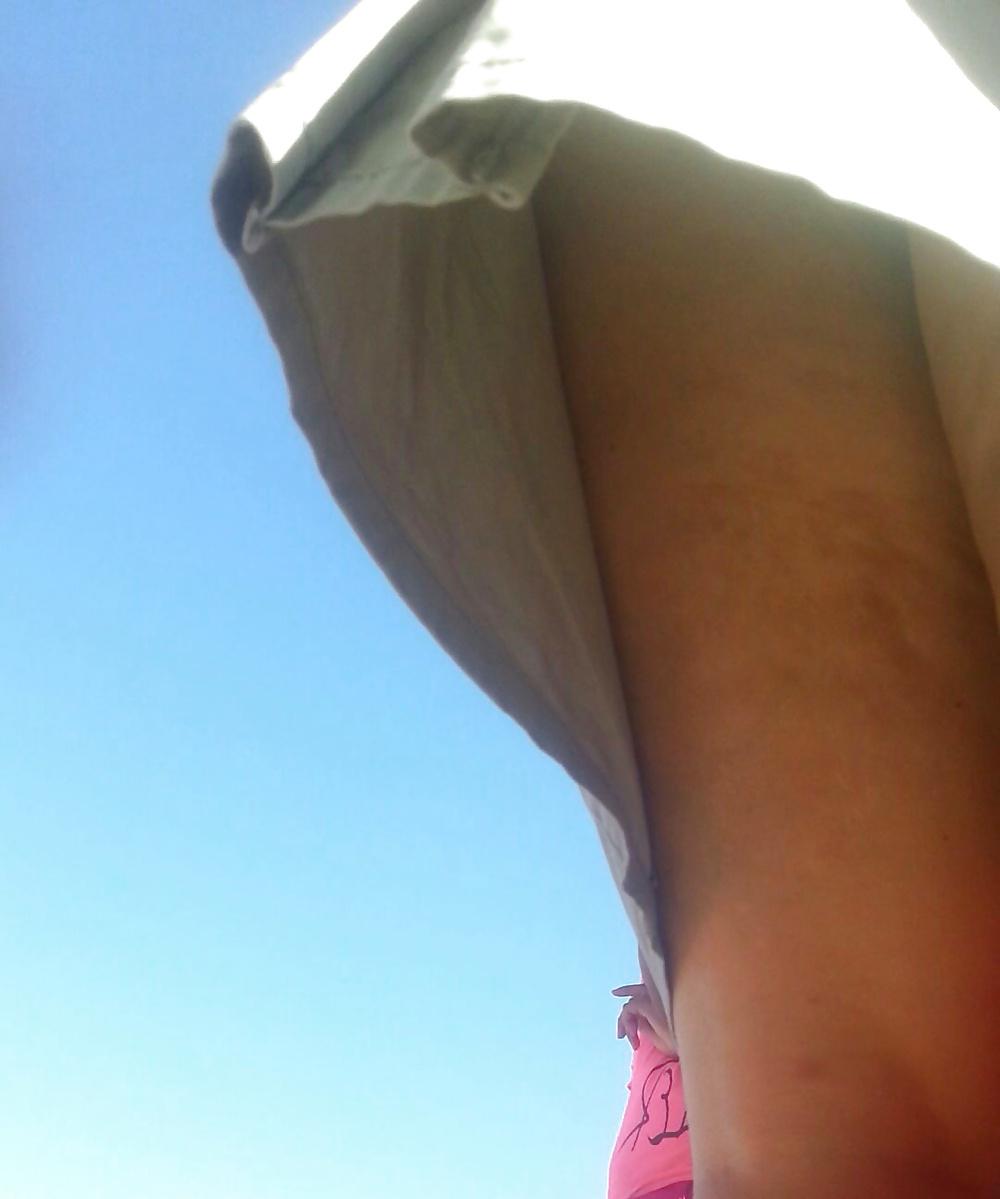 25P Spy sexy mature skirt romanian