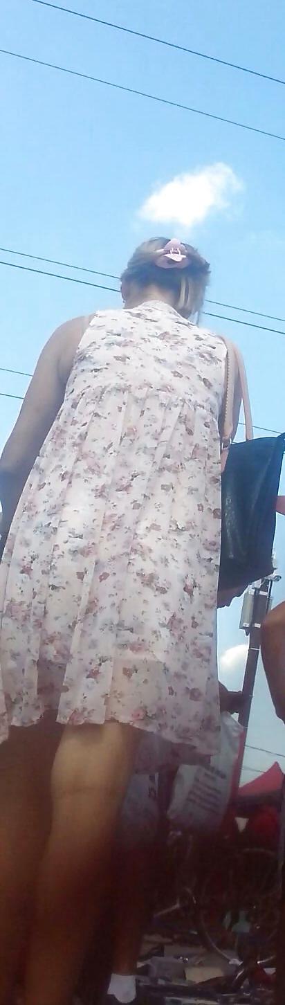 25P Spy sexy mature skirt romanian