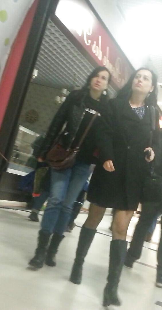 25P Spy nylon and feet old + young romanian