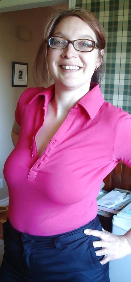10P What do you think of that hot MOM !
