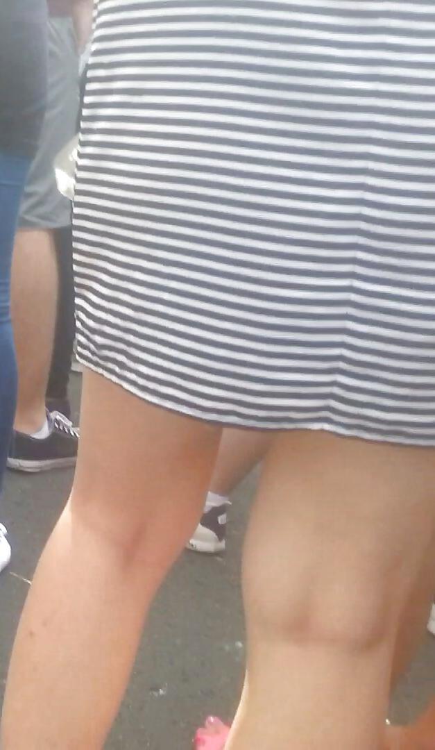 25P Spy sexy teens skirt and feet romanian