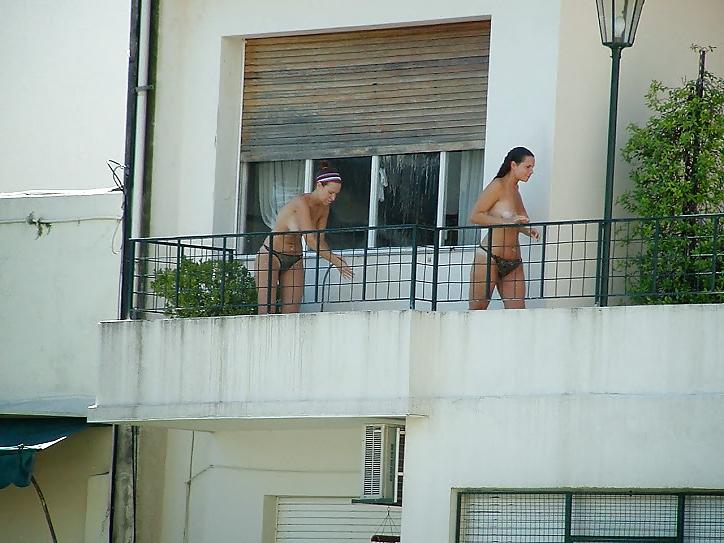 21P Spying 3