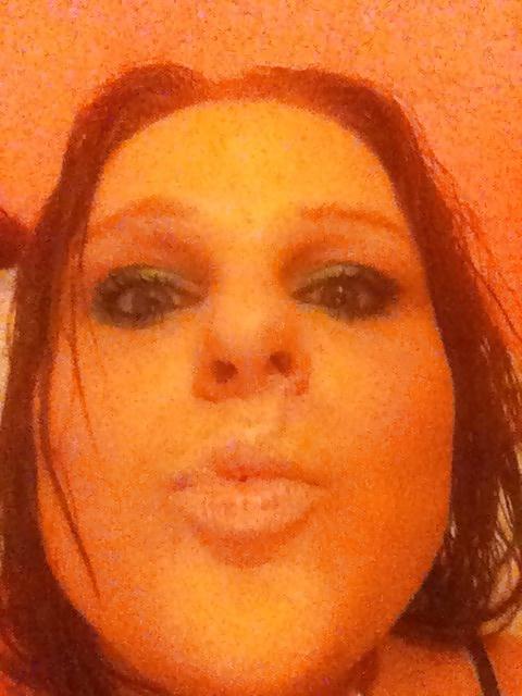 16P Hot young curvy 24 mom from Birmingham Wants to fuk me