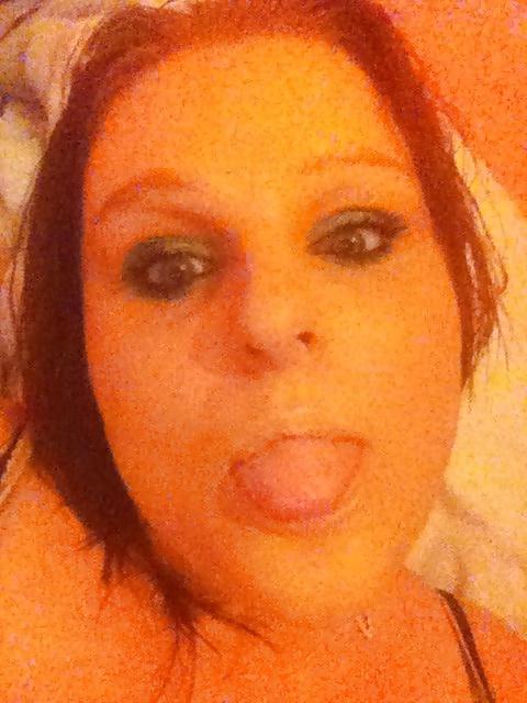 16P Hot young curvy 24 mom from Birmingham Wants to fuk me