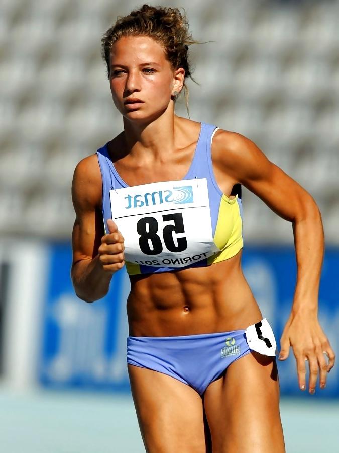 25P Sexy athletes