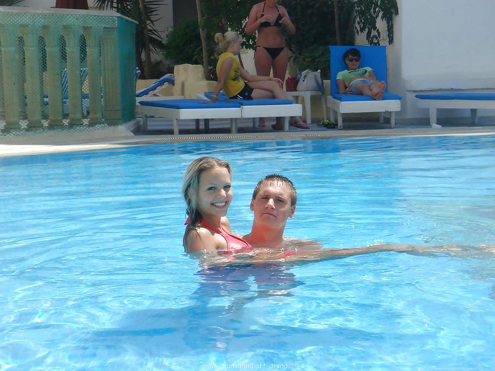 7P Young couple vacation