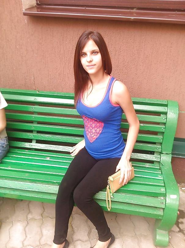 23P Teen fucked for cash by old men. With bad surprise