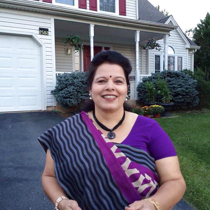 17P MRS SHARMA a hot mom