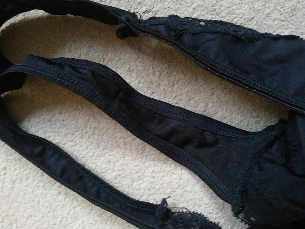 8P Panties 33 year old Malaysia milf who stayed over