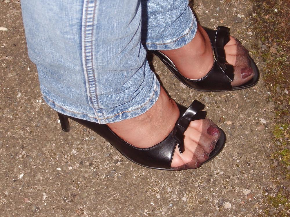 19P Lusting over my nyloned feet