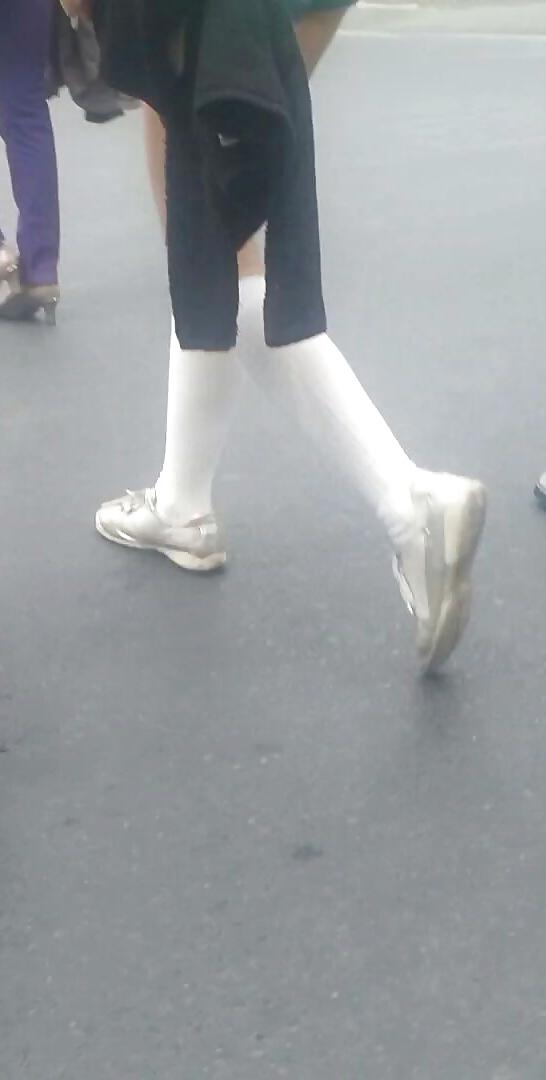 25P Spy feet, legs, foot, ankle sexy women romanian