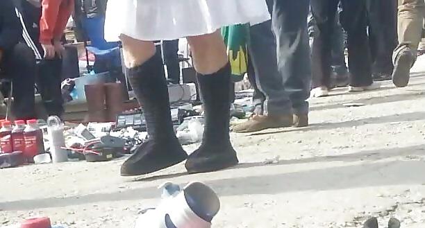 25P Spy feet, legs, foot, ankle sexy women romanian