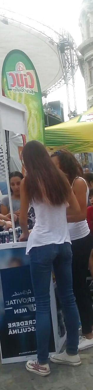 17P Spy sexy old + young eveniment street romanian