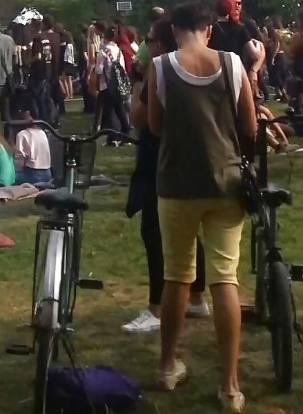 25P Spy bike and rolles sexy women romanian