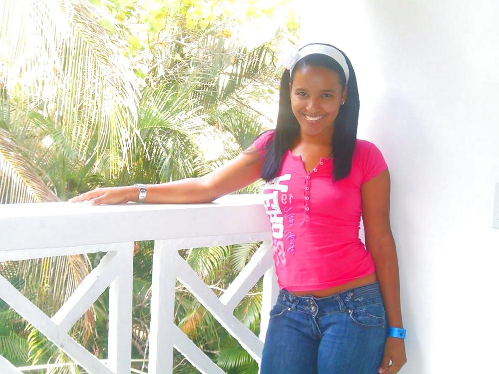 25P A dominican girl called Ercilia R.