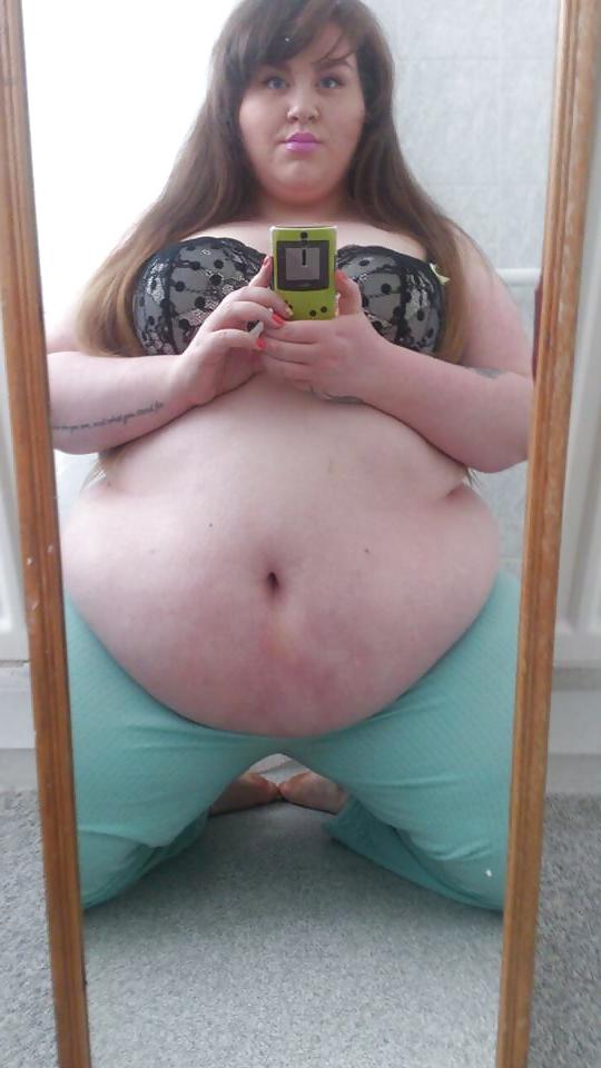 22P SSBBW belly pics 13