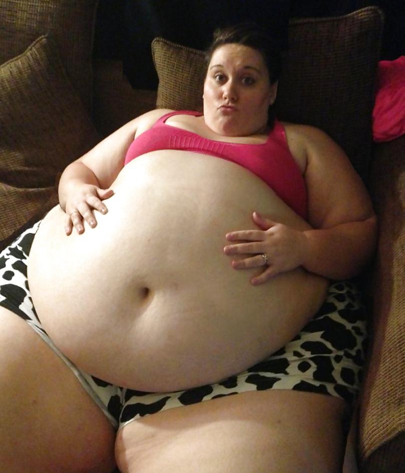 22P SSBBW belly pics 13