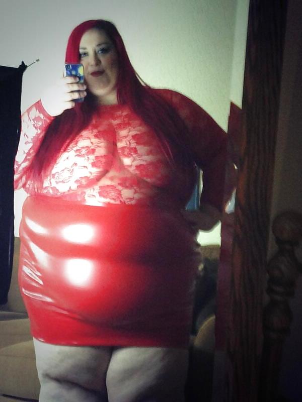 22P SSBBW belly pics 13