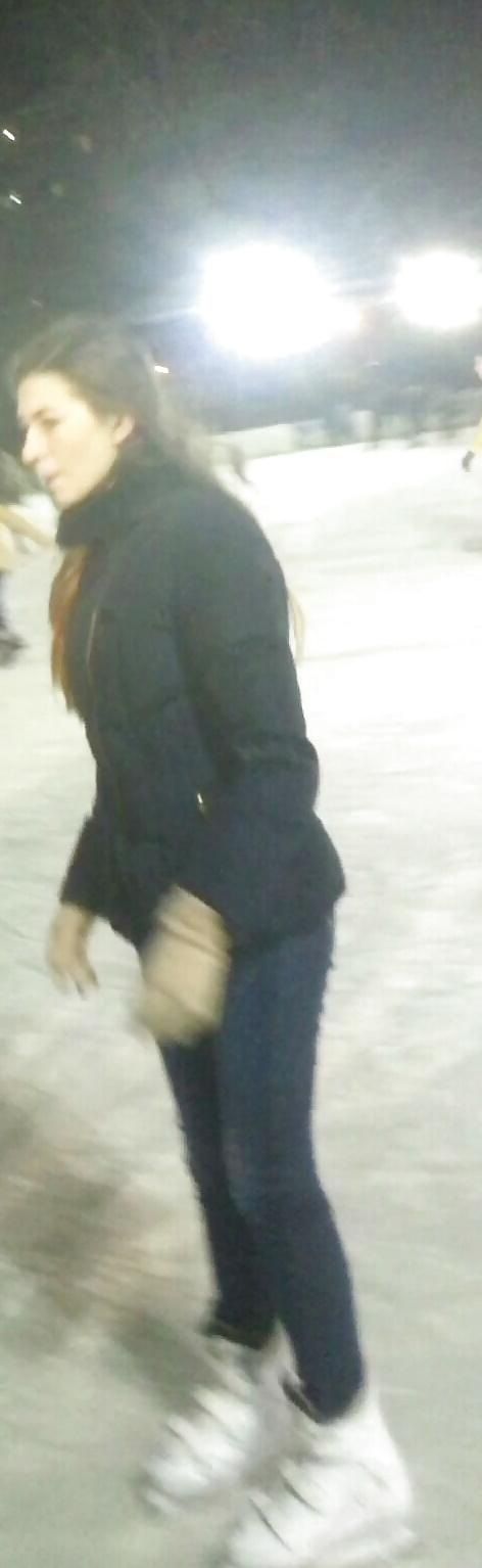 25P Spy sexy old + young in patinoar romanian