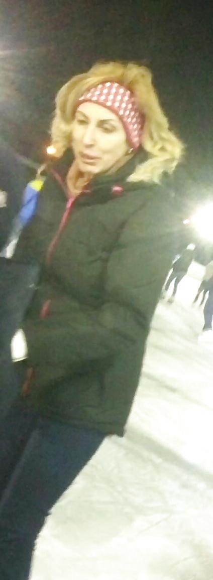 25P Spy sexy old + young in patinoar romanian