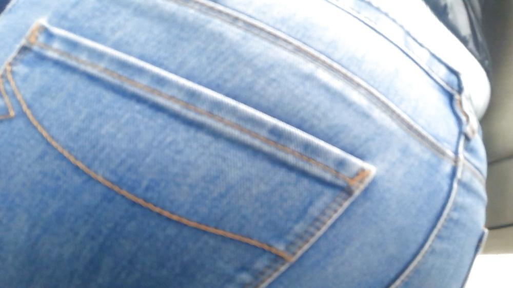 25P Spy sexy ass jeans mature romanian