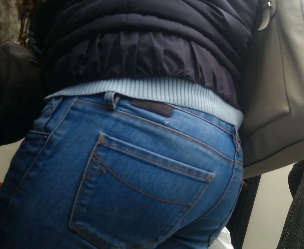25P Spy sexy ass jeans mature romanian