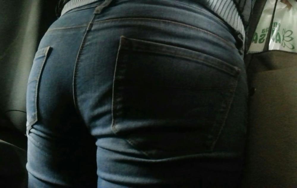 25P Spy sexy ass jeans mature romanian