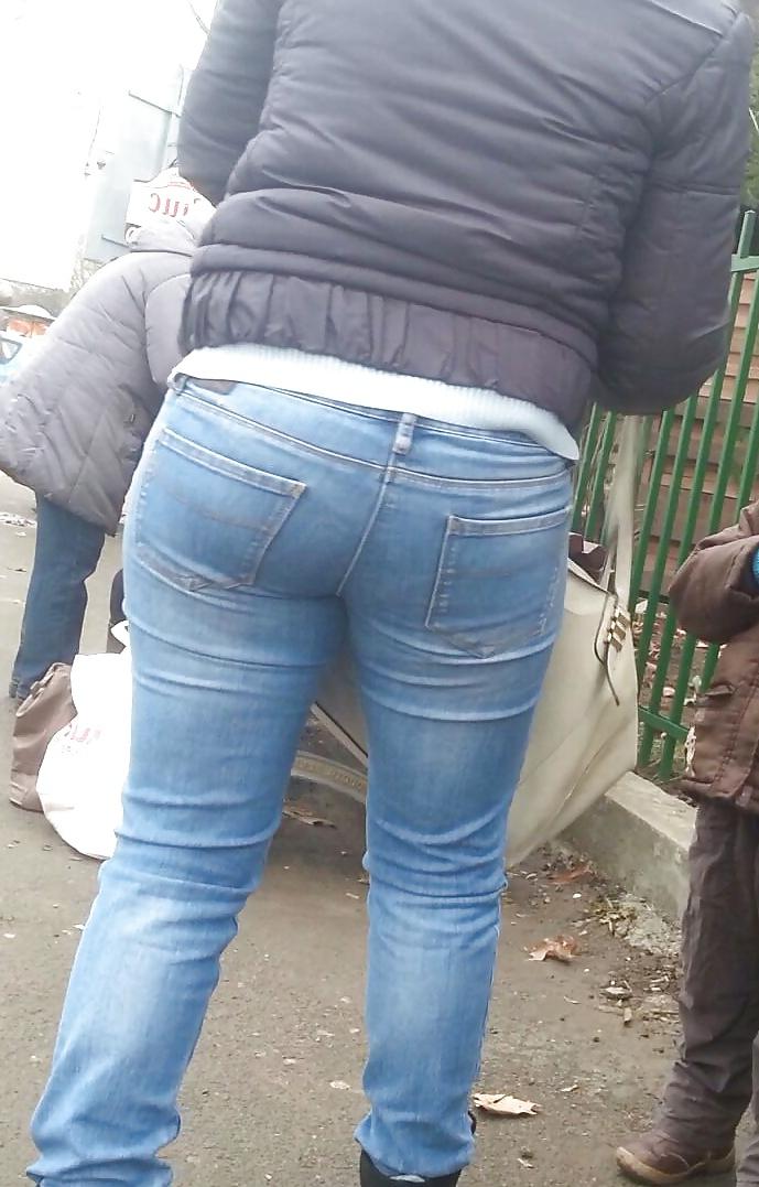 25P Spy sexy ass jeans mature romanian