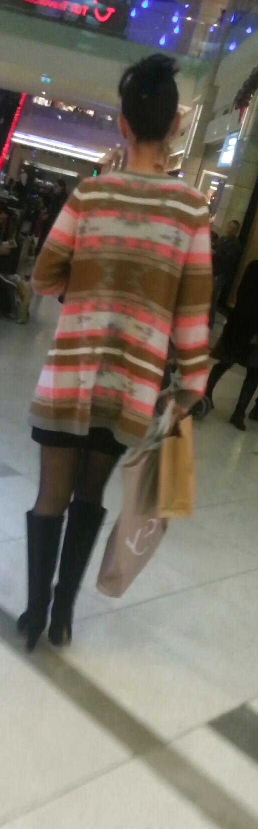 19P Spy old + young sexy nylon and feet romanian