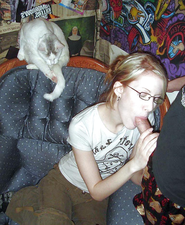 25P Different and weird porn pics