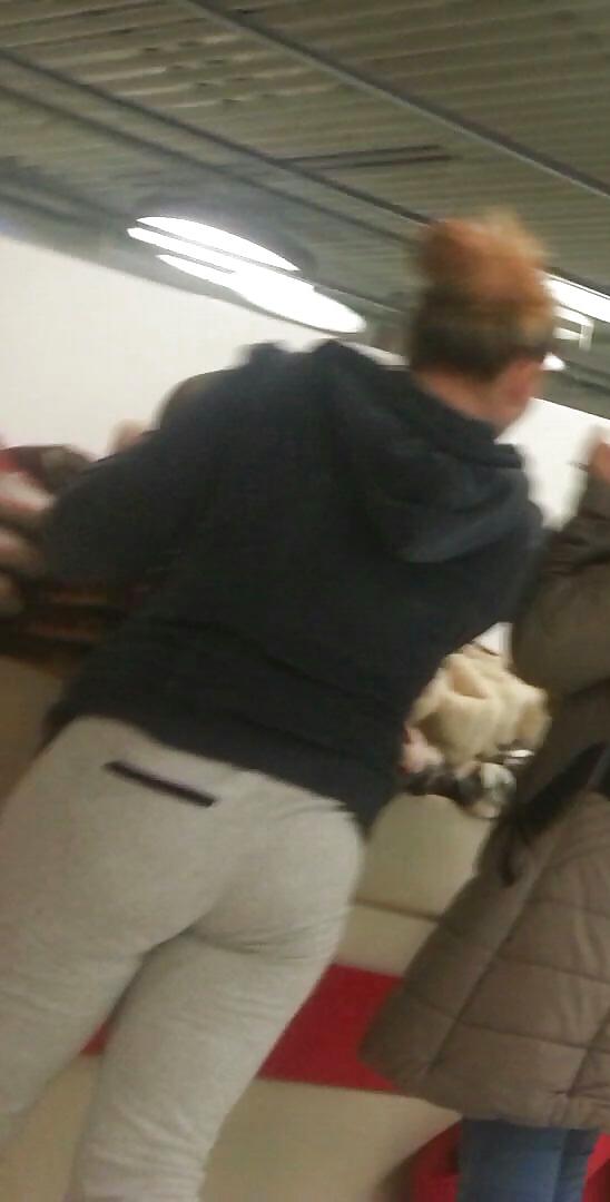 25P Spy mall and supermarket sexy ass women romanian