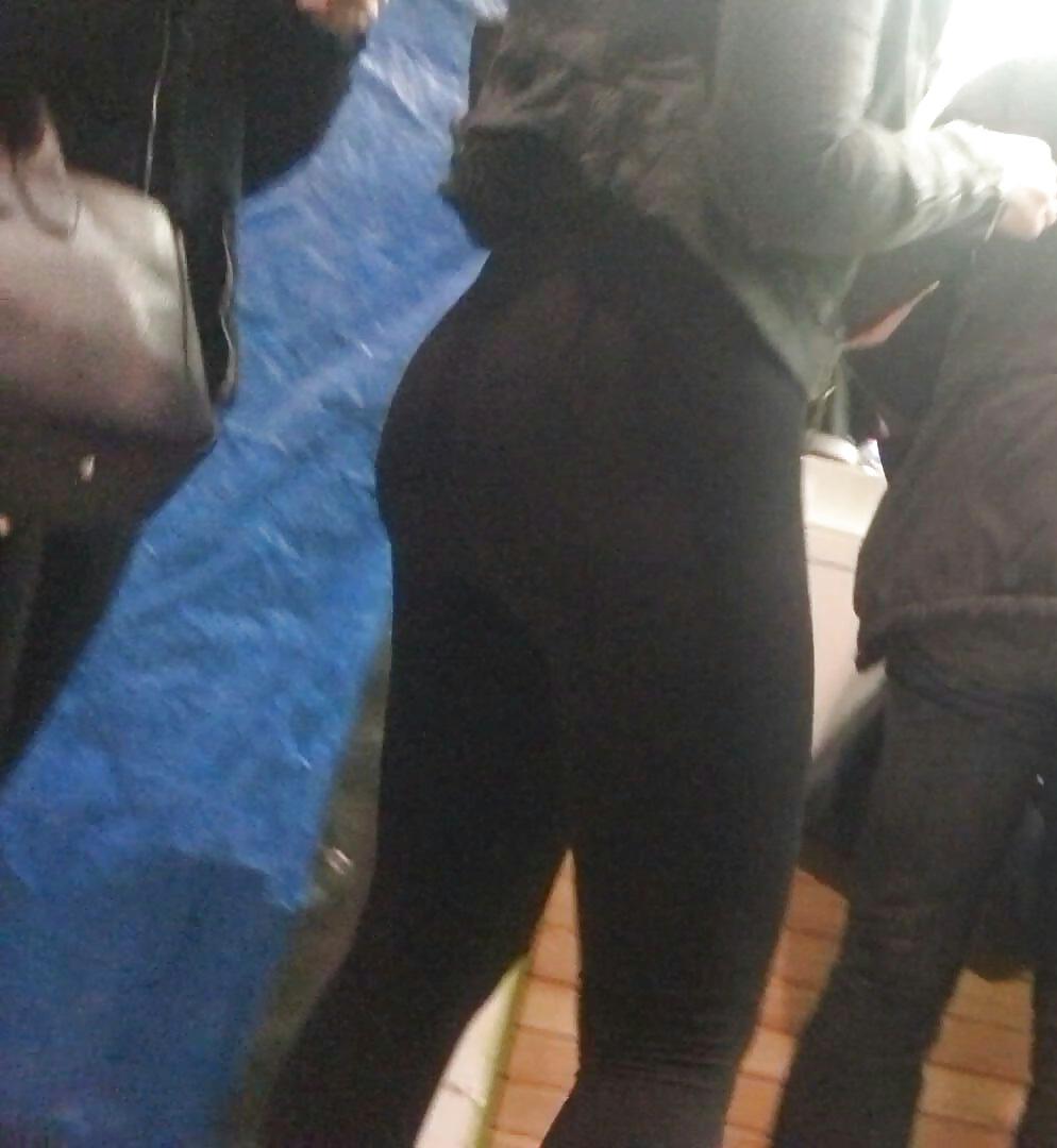 25P Spy mall and supermarket sexy ass women romanian