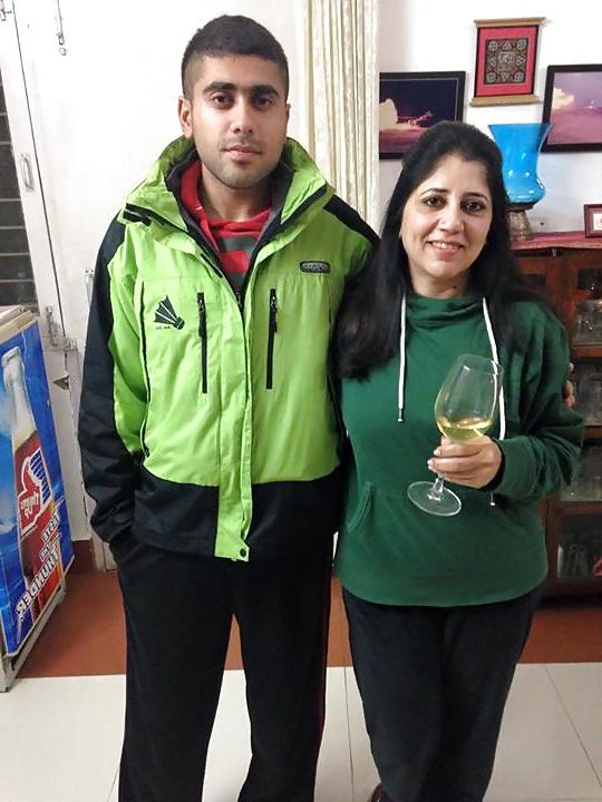 9P Hot Indian mom likes to fuck young sons