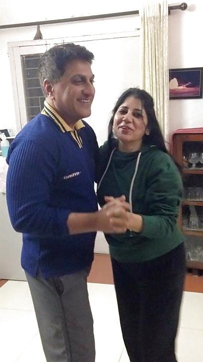 9P Hot Indian mom likes to fuck young sons
