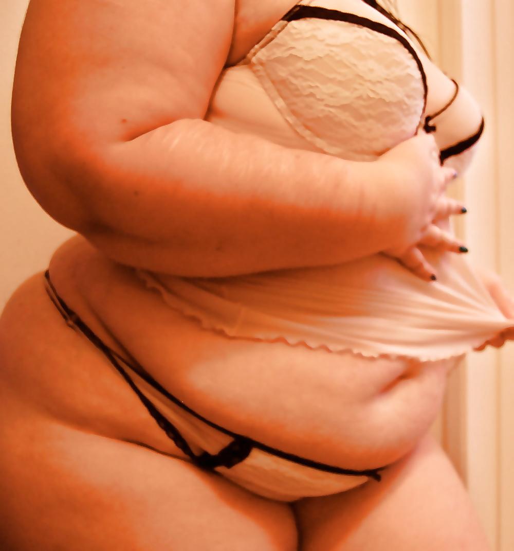 24P Big BELLY !!! :)