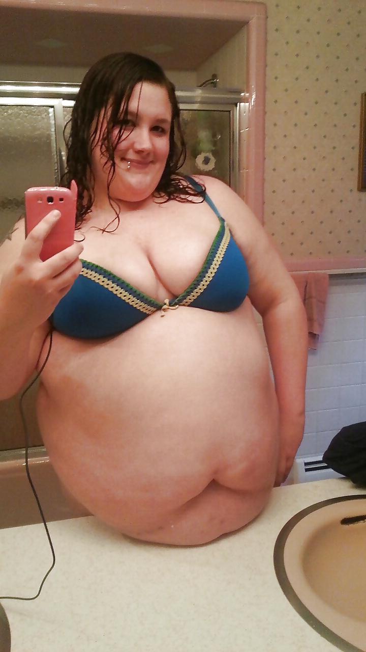 24P Big BELLY !!! :)