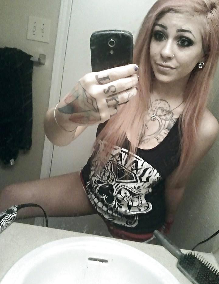 25P Skinny Girl