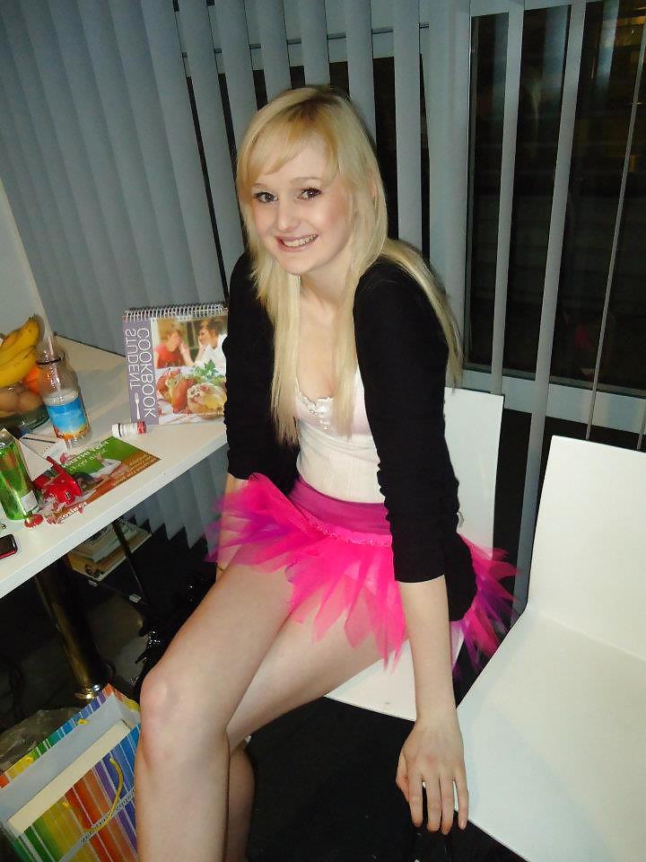 25P Skinny Girl