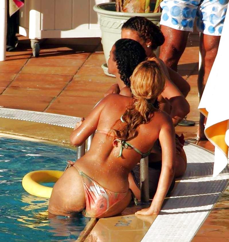 25P Beyonce Knowles By twistedworlds