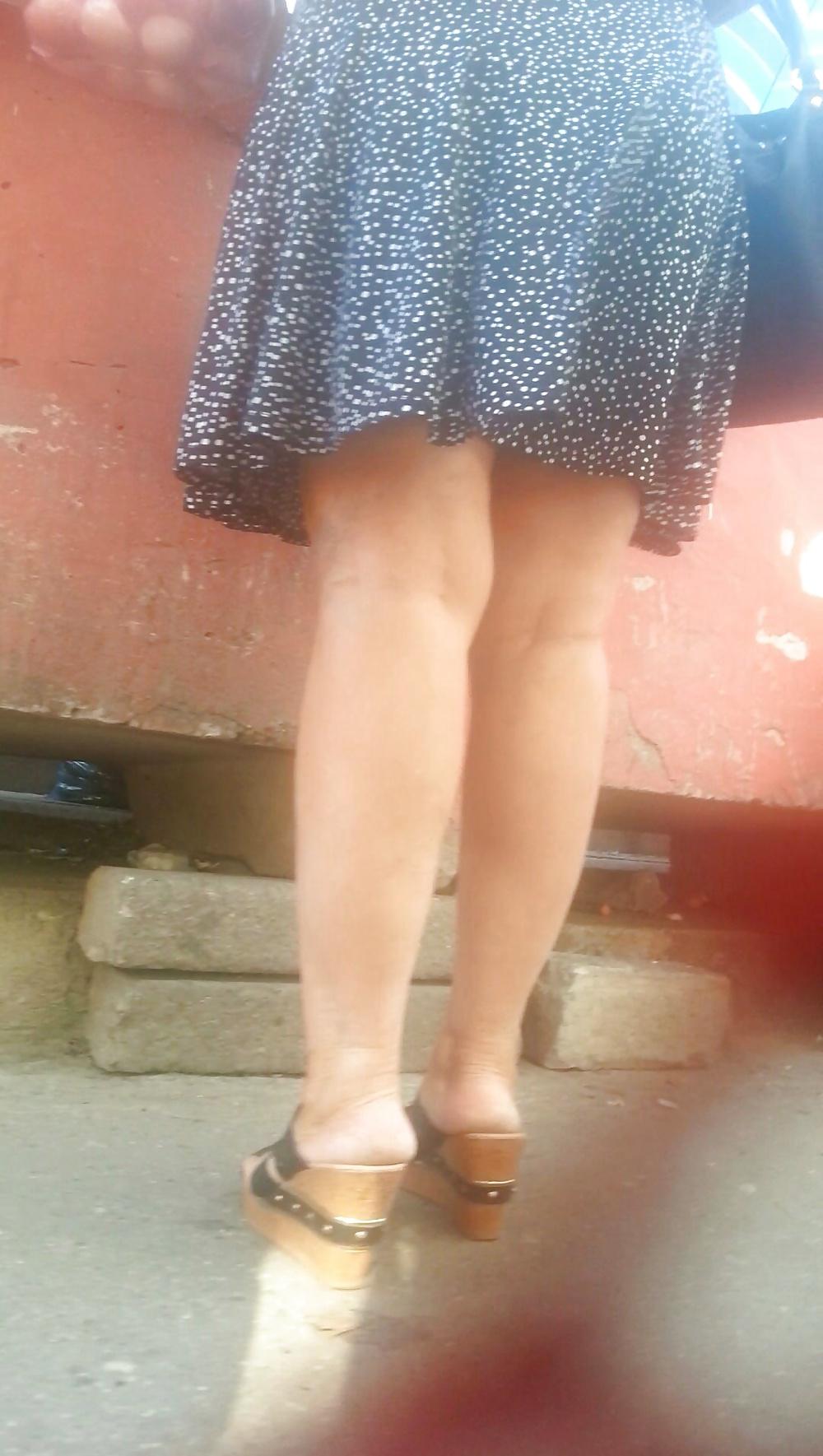 25P Spy sexy mature skirt and feet romanian