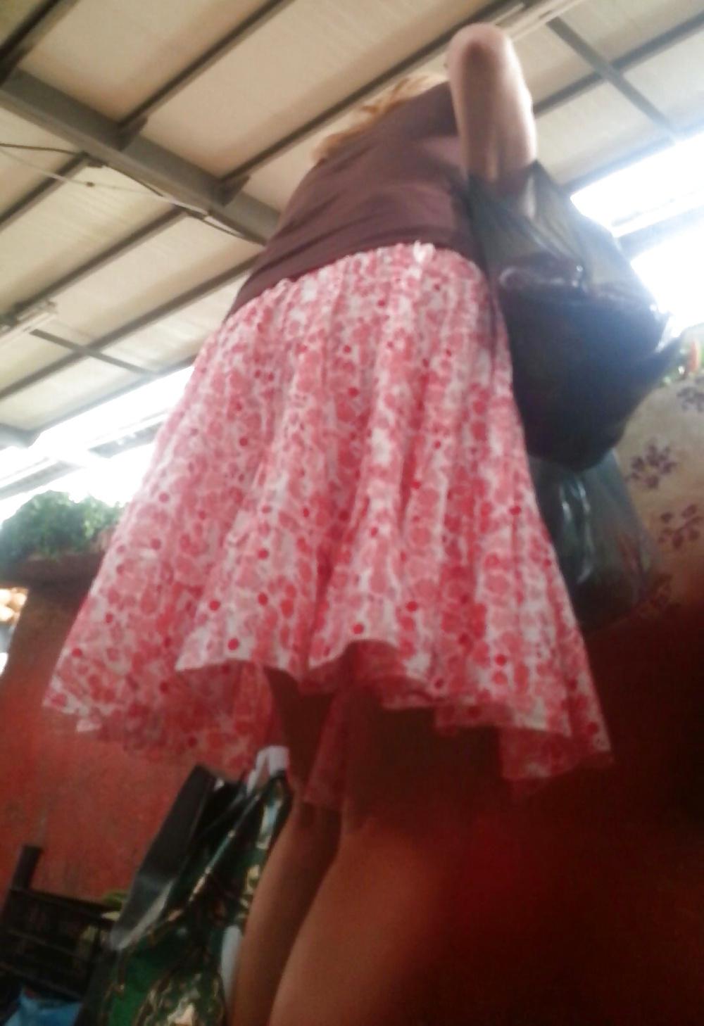25P Spy sexy mature skirt and feet romanian